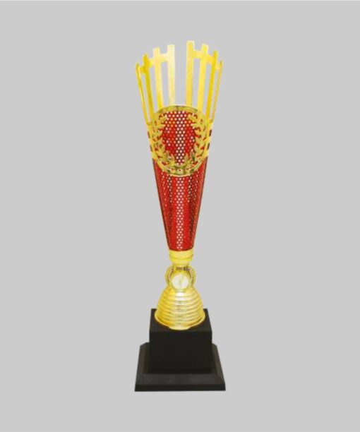 crystal golden trophy pmg 3541