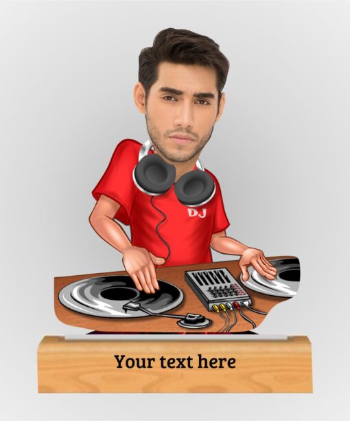 "dj" caricature with personalized wooden base