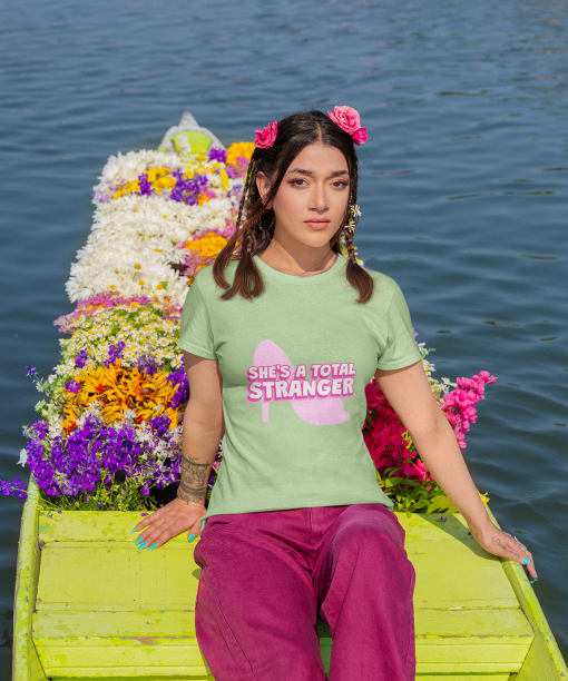she's a total stranger half sleeve unisex cotton t shirt