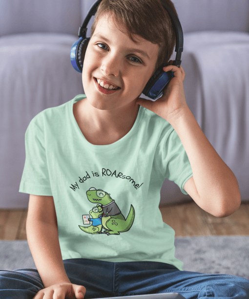 my dad is roarsome! round neck 100% cotton t shirt for kids