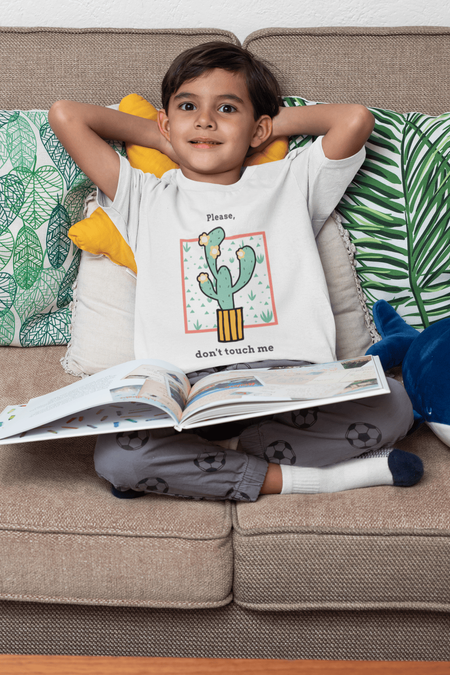 please don't touch me round neck 100% cotton t shirt for kids